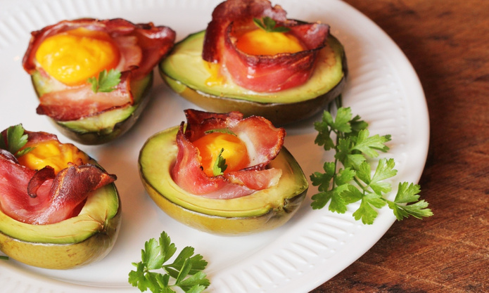 Aguacate, Beicon & Huevos